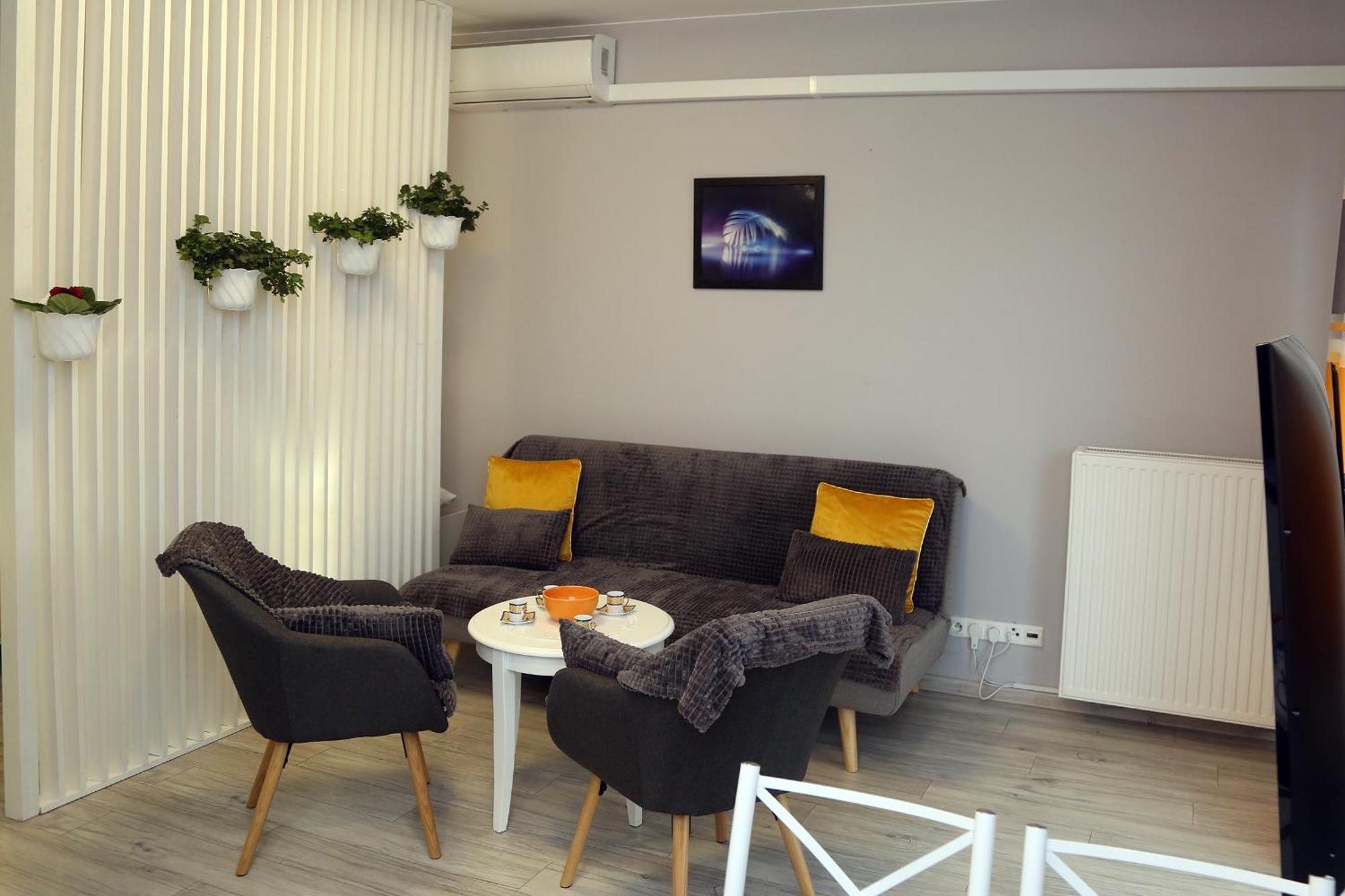 Apartamenty Uniejow "Prywatne Kapiele Termalne" Екстер'єр фото